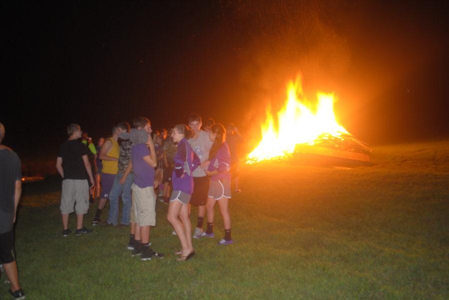 Kicking+Off+Fall+Sports+with+a+Bonfire