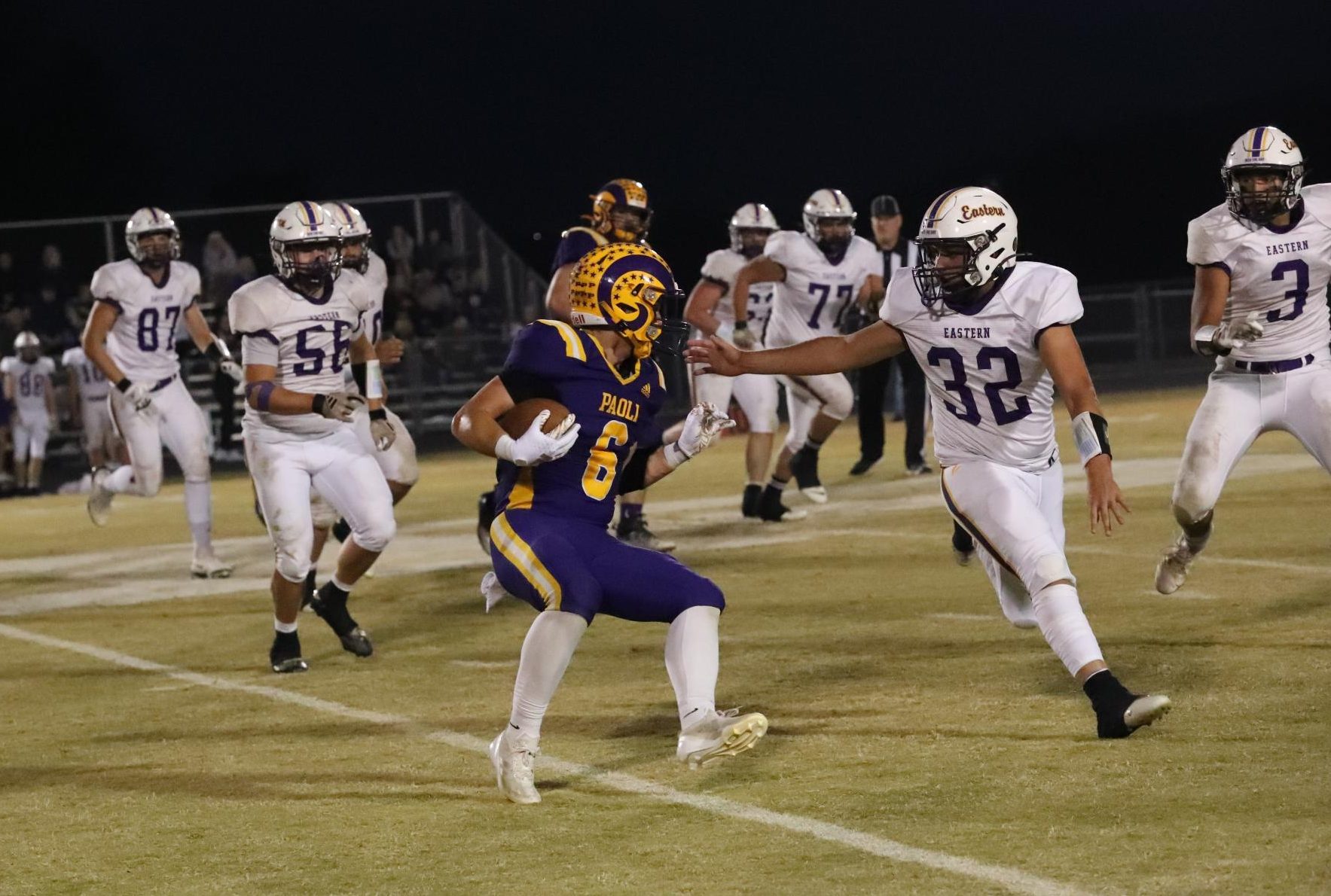 Senior Garrett Hickman runs the ball