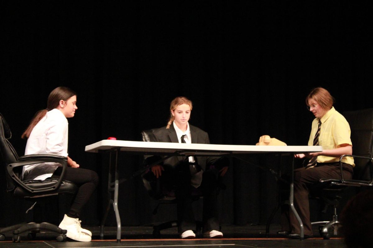 Freshmen Jayda Smith, Hannah Jones, Kalyn Hannon preforming a skit from The Office.
