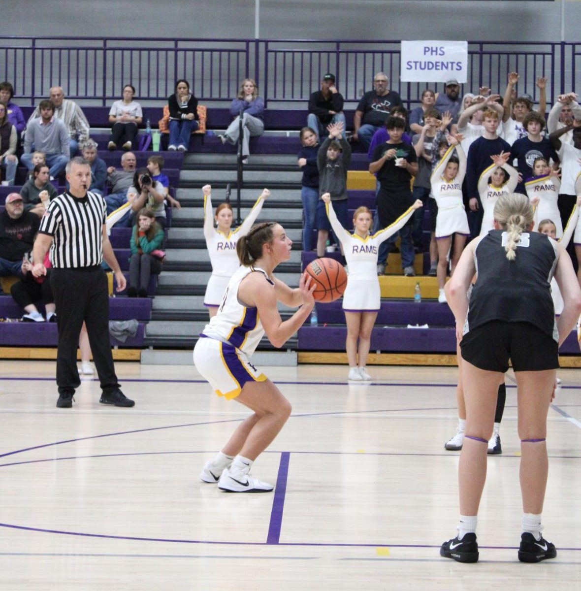 Sophomore Jayda Smith shoots a free throw for the team.